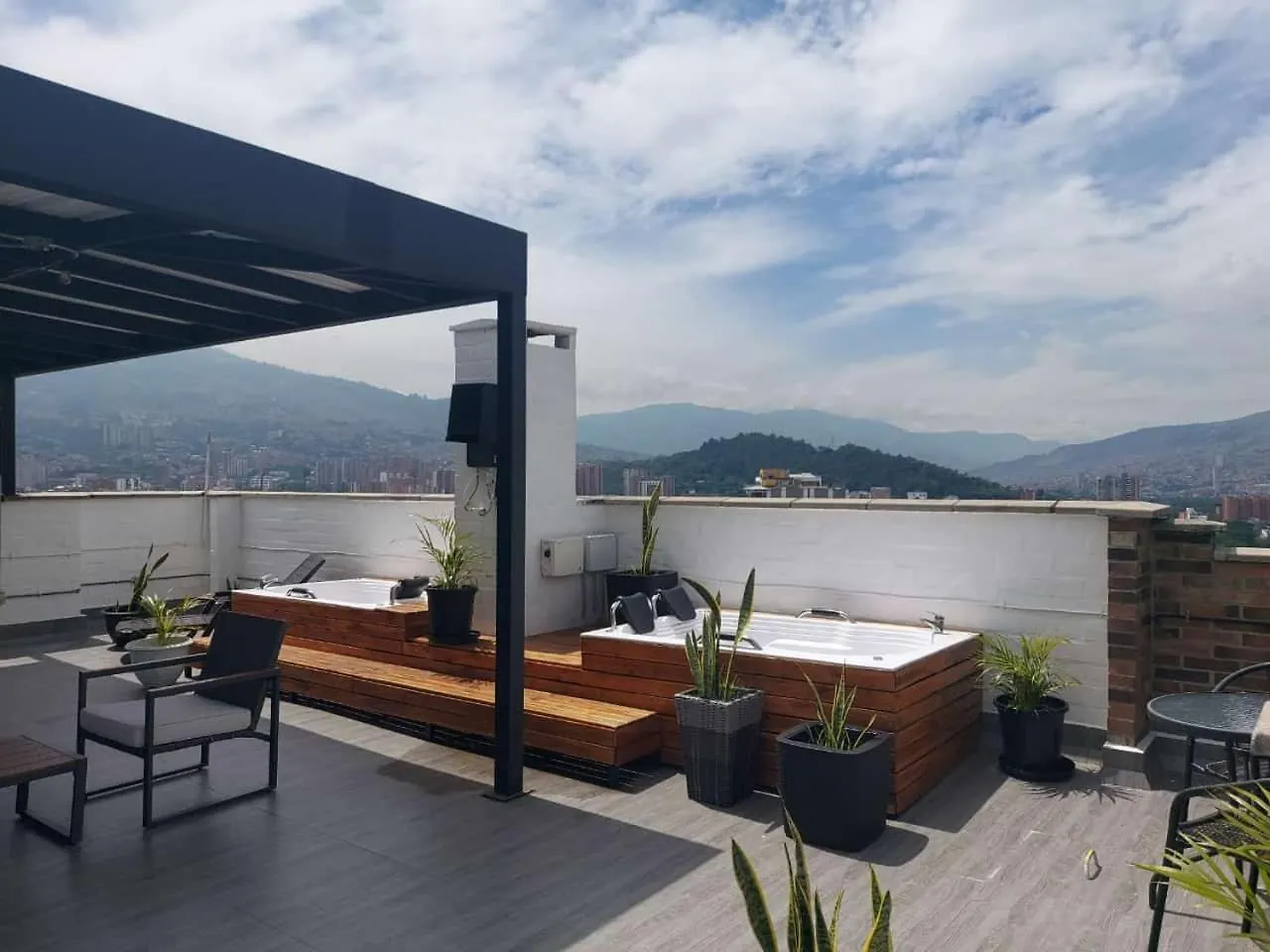 Laureles Penthouse Rooftop Suite Medellin Apartment